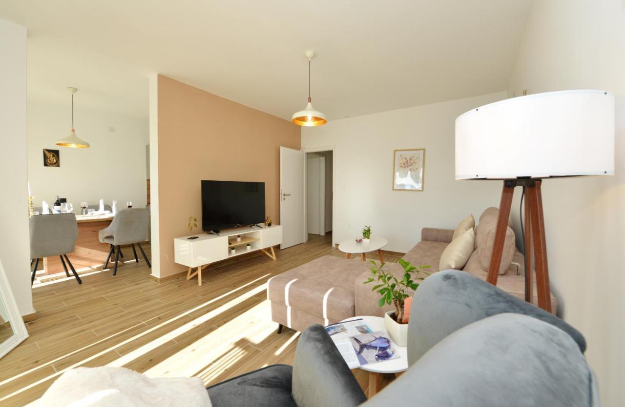 Apartman Lola Zadar Exterior foto