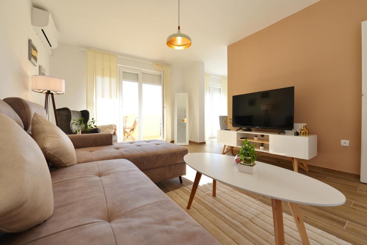 Apartman Lola Zadar Exterior foto