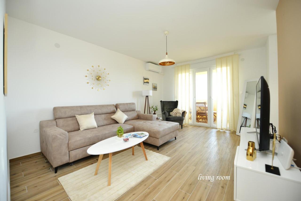Apartman Lola Zadar Exterior foto